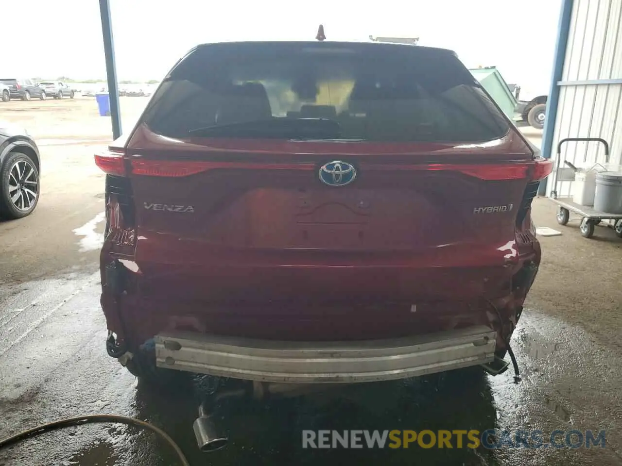 6 Photograph of a damaged car JTEAAAAH1NJ093054 TOYOTA VENZA 2022