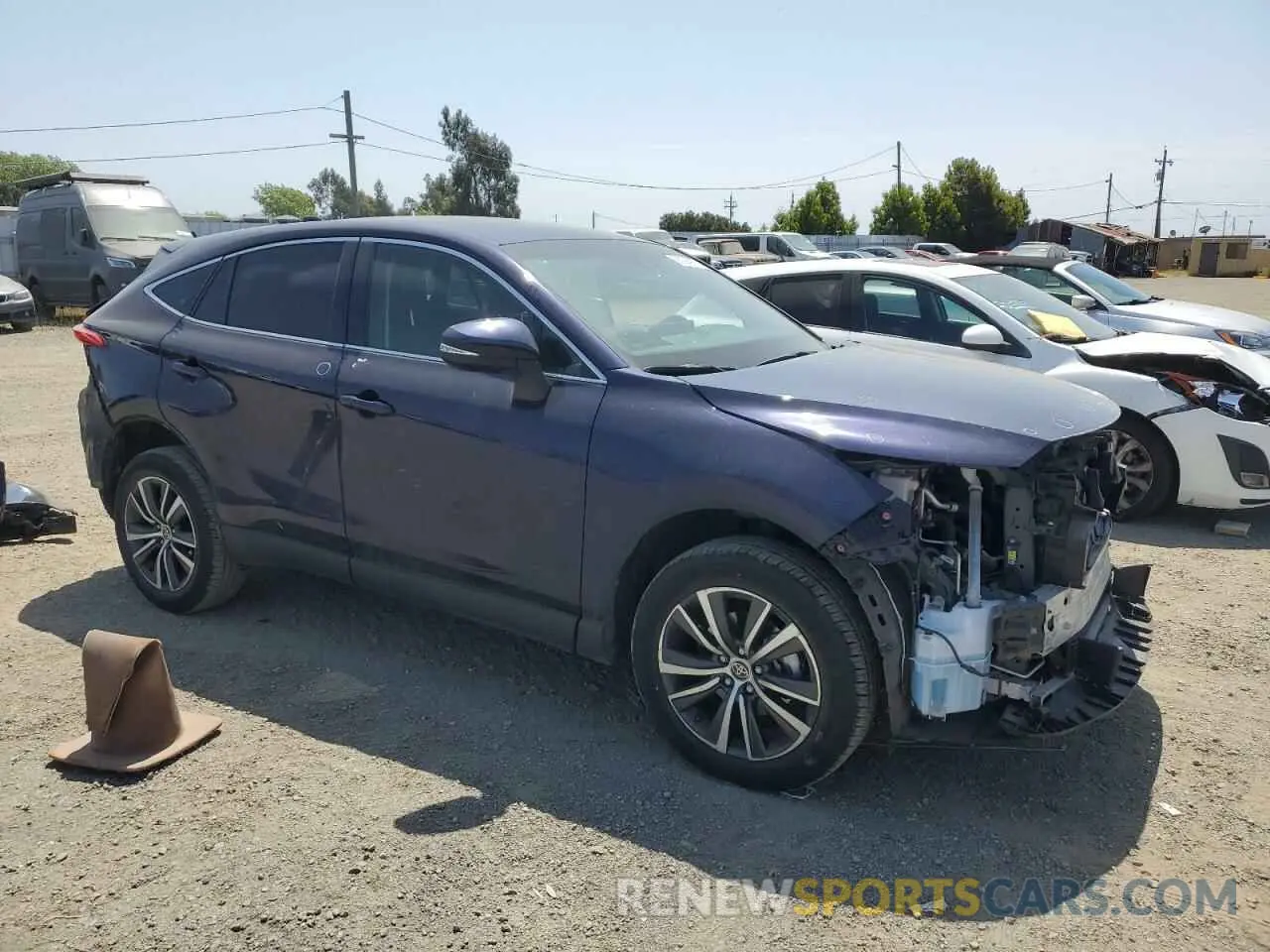 4 Photograph of a damaged car JTEAAAAH1NJ104604 TOYOTA VENZA 2022