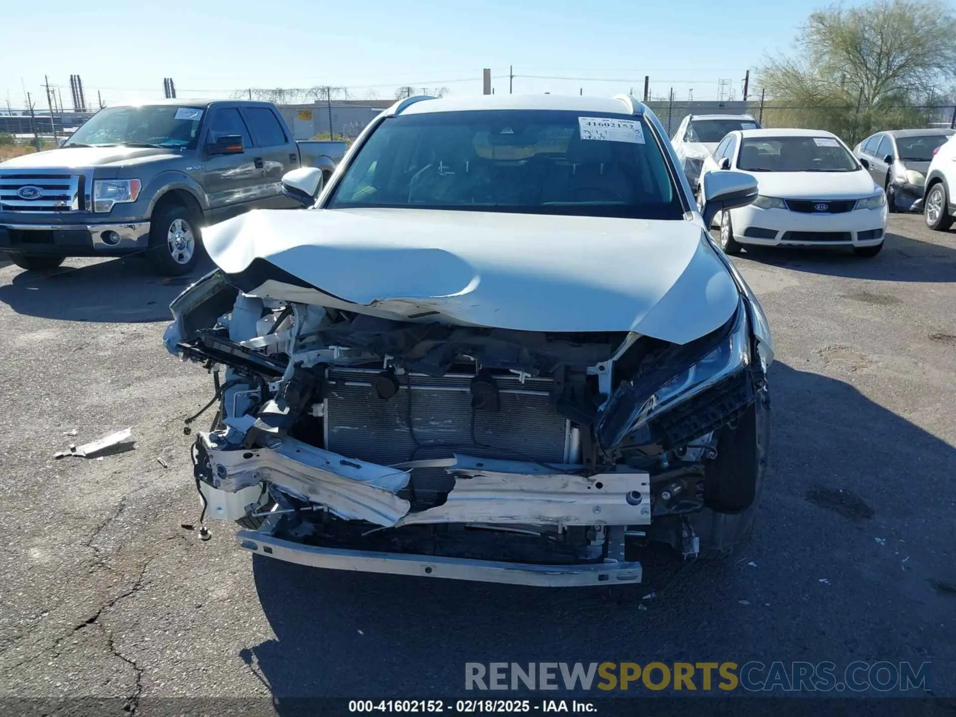 13 Photograph of a damaged car JTEAAAAH1NJ110449 TOYOTA VENZA 2022