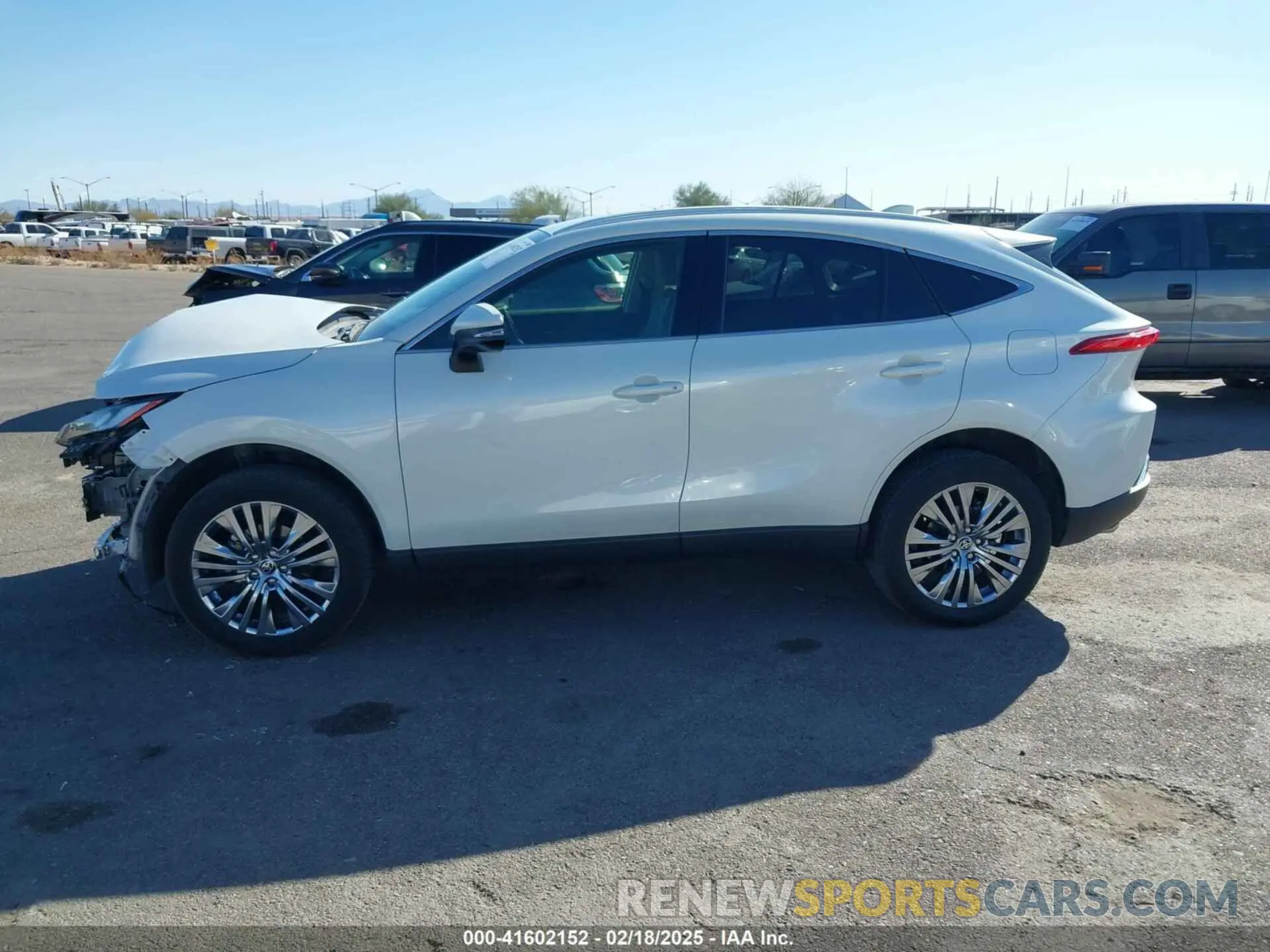 15 Photograph of a damaged car JTEAAAAH1NJ110449 TOYOTA VENZA 2022