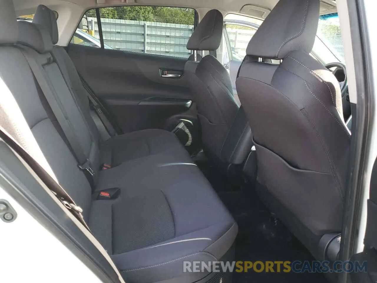 11 Photograph of a damaged car JTEAAAAH1NJ114937 TOYOTA VENZA 2022