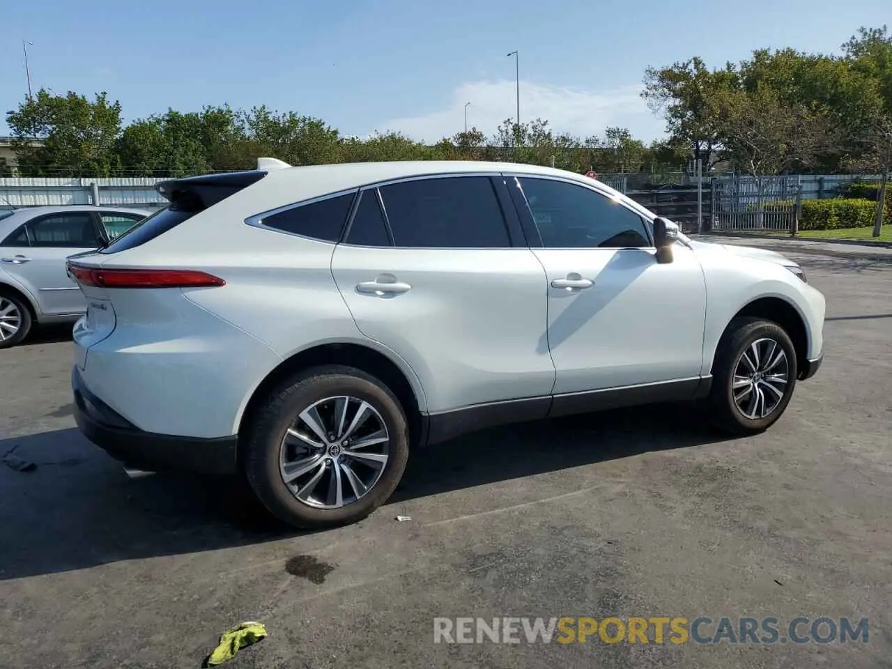 3 Photograph of a damaged car JTEAAAAH1NJ114937 TOYOTA VENZA 2022