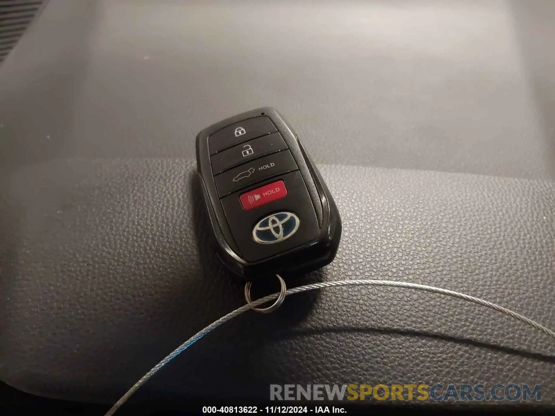 11 Photograph of a damaged car JTEAAAAH2NJ113912 TOYOTA VENZA 2022