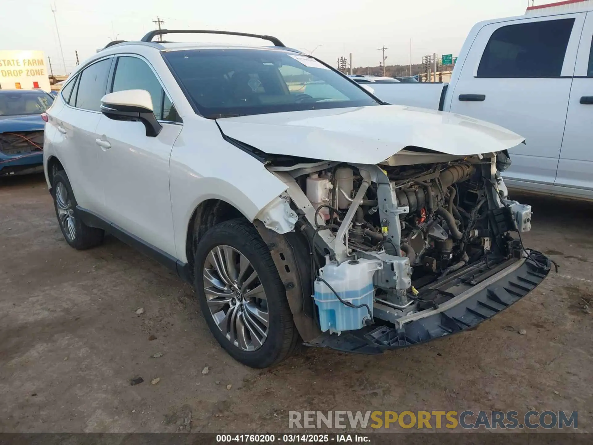 1 Photograph of a damaged car JTEAAAAH3NJ112266 TOYOTA VENZA 2022