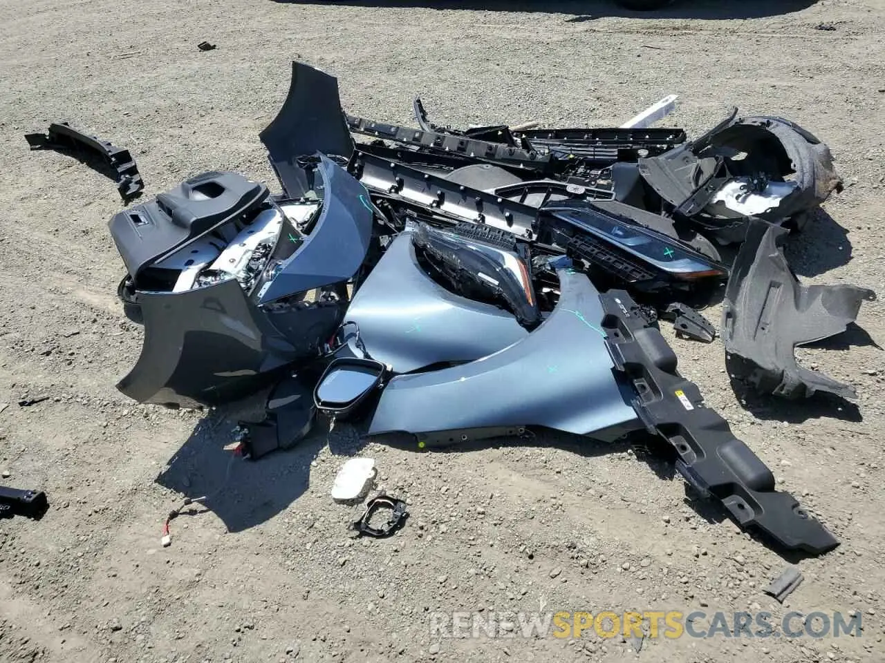13 Photograph of a damaged car JTEAAAAH4NJ090519 TOYOTA VENZA 2022