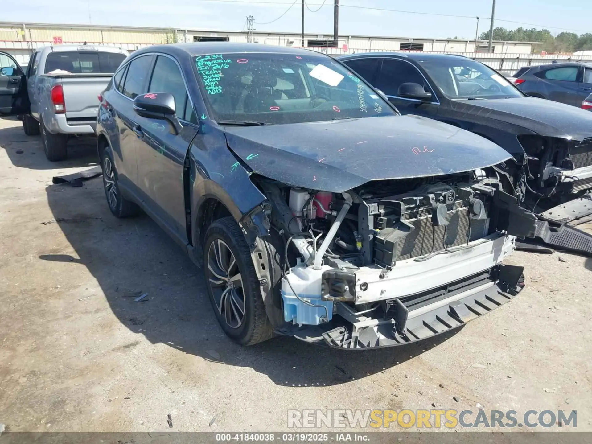 1 Photograph of a damaged car JTEAAAAH4NJ110669 TOYOTA VENZA 2022