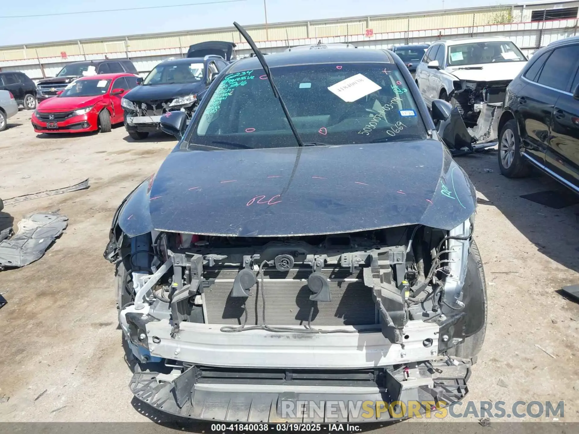 13 Photograph of a damaged car JTEAAAAH4NJ110669 TOYOTA VENZA 2022