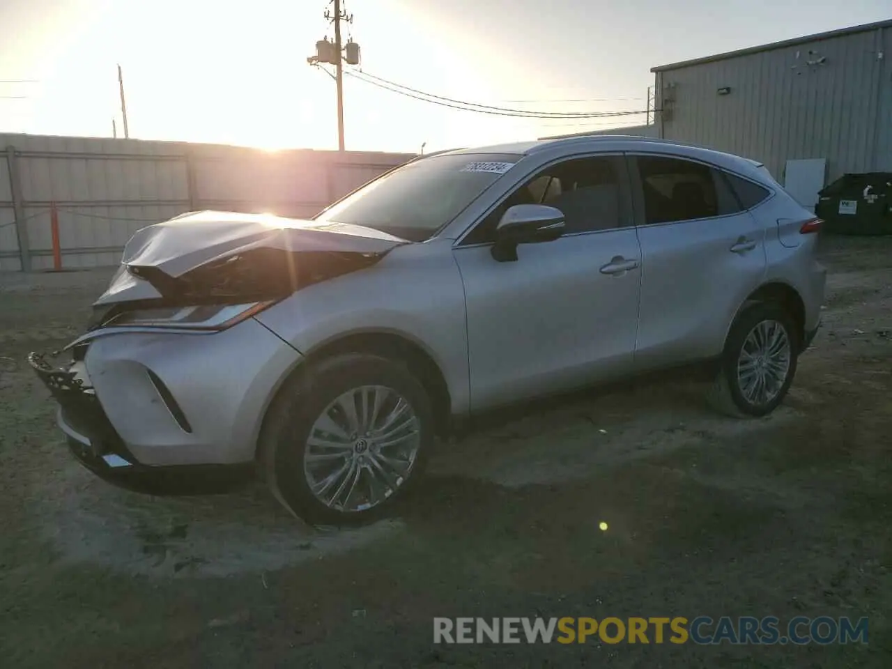 1 Photograph of a damaged car JTEAAAAH4NJ114589 TOYOTA VENZA 2022