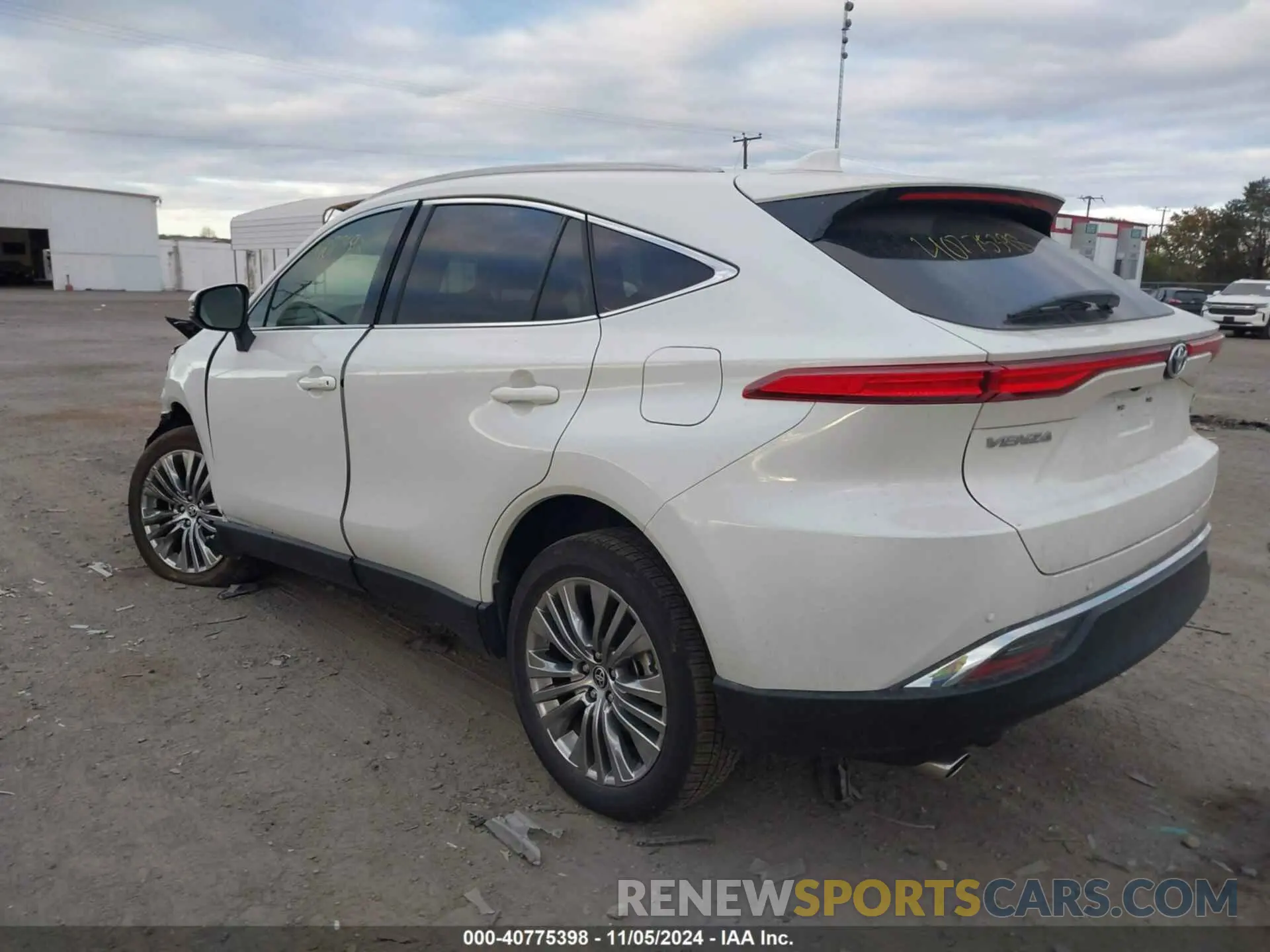 3 Photograph of a damaged car JTEAAAAH4NJ115046 TOYOTA VENZA 2022
