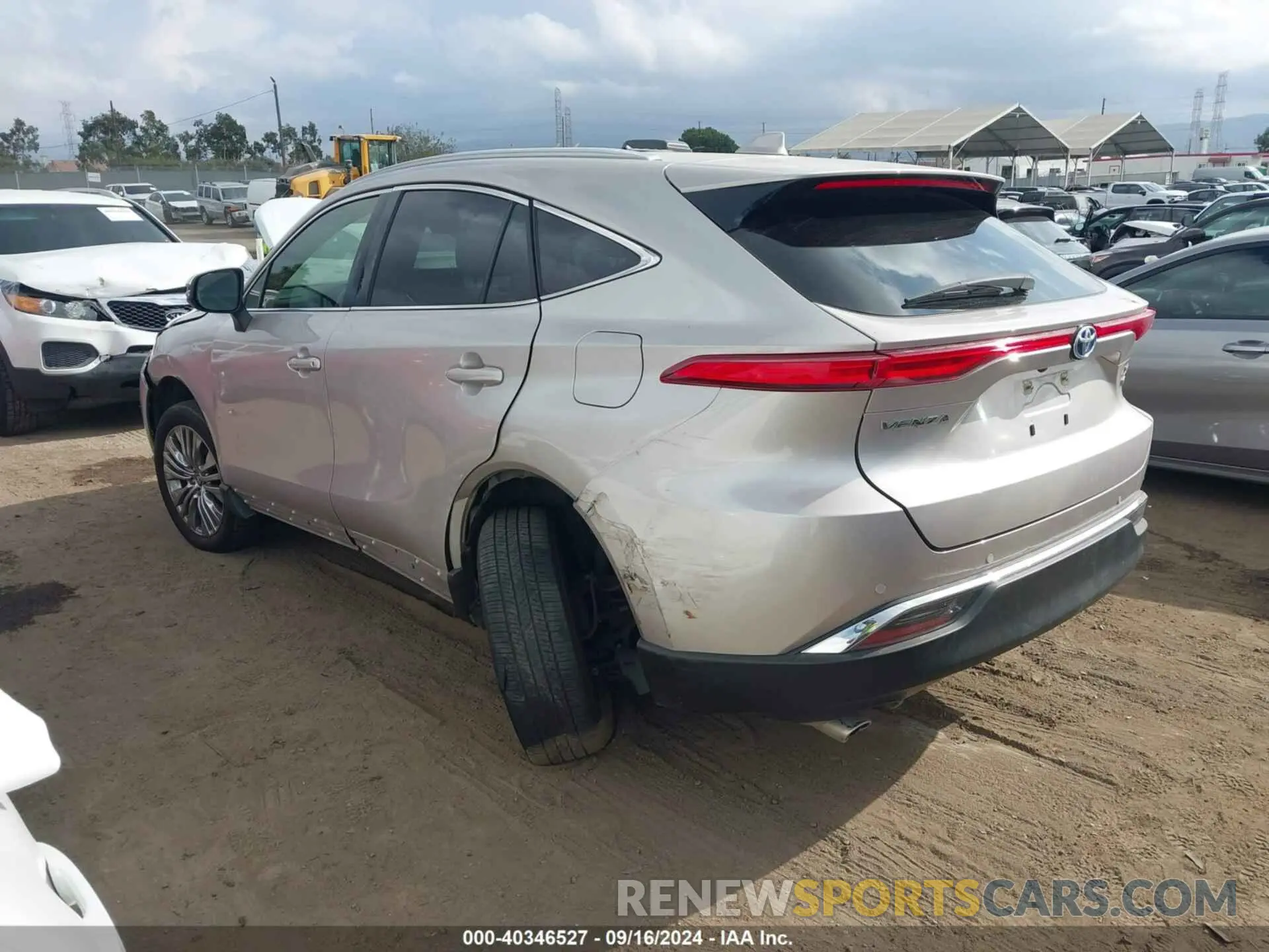 3 Photograph of a damaged car JTEAAAAH5NJ112432 TOYOTA VENZA 2022
