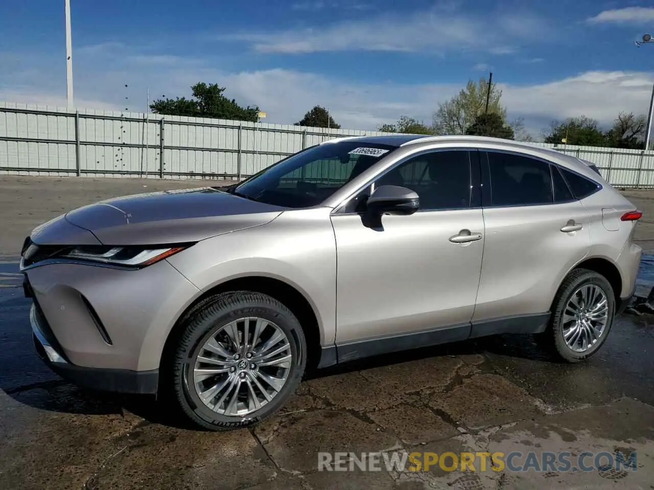1 Photograph of a damaged car JTEAAAAH5NJ115458 TOYOTA VENZA 2022
