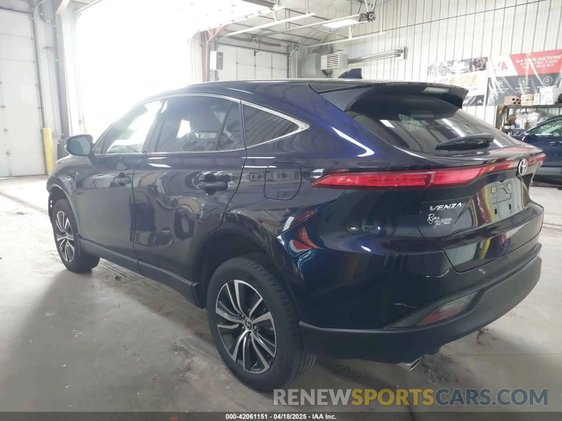 3 Photograph of a damaged car JTEAAAAH6NJ090778 TOYOTA VENZA 2022