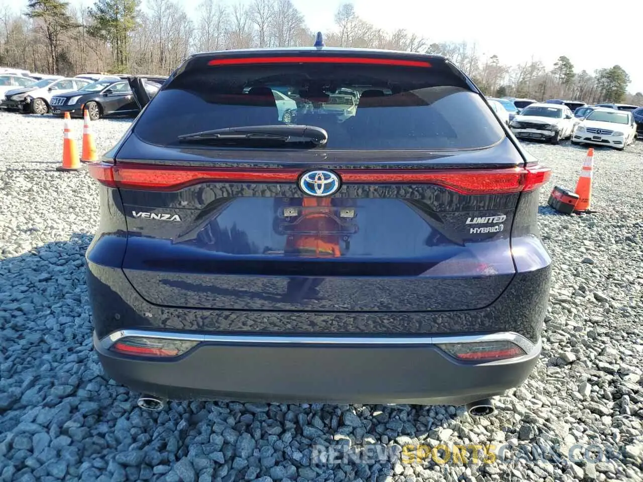 6 Photograph of a damaged car JTEAAAAH6NJ092093 TOYOTA VENZA 2022