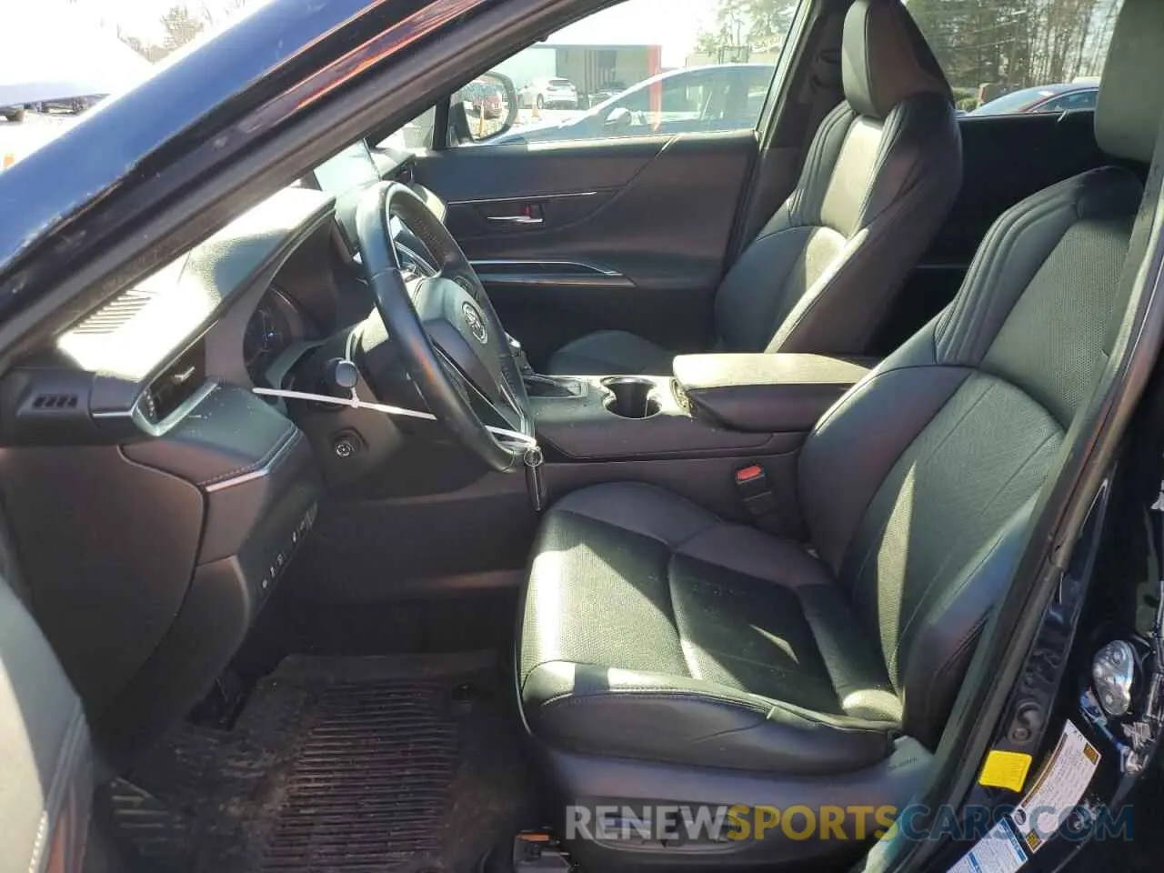 7 Photograph of a damaged car JTEAAAAH6NJ092093 TOYOTA VENZA 2022