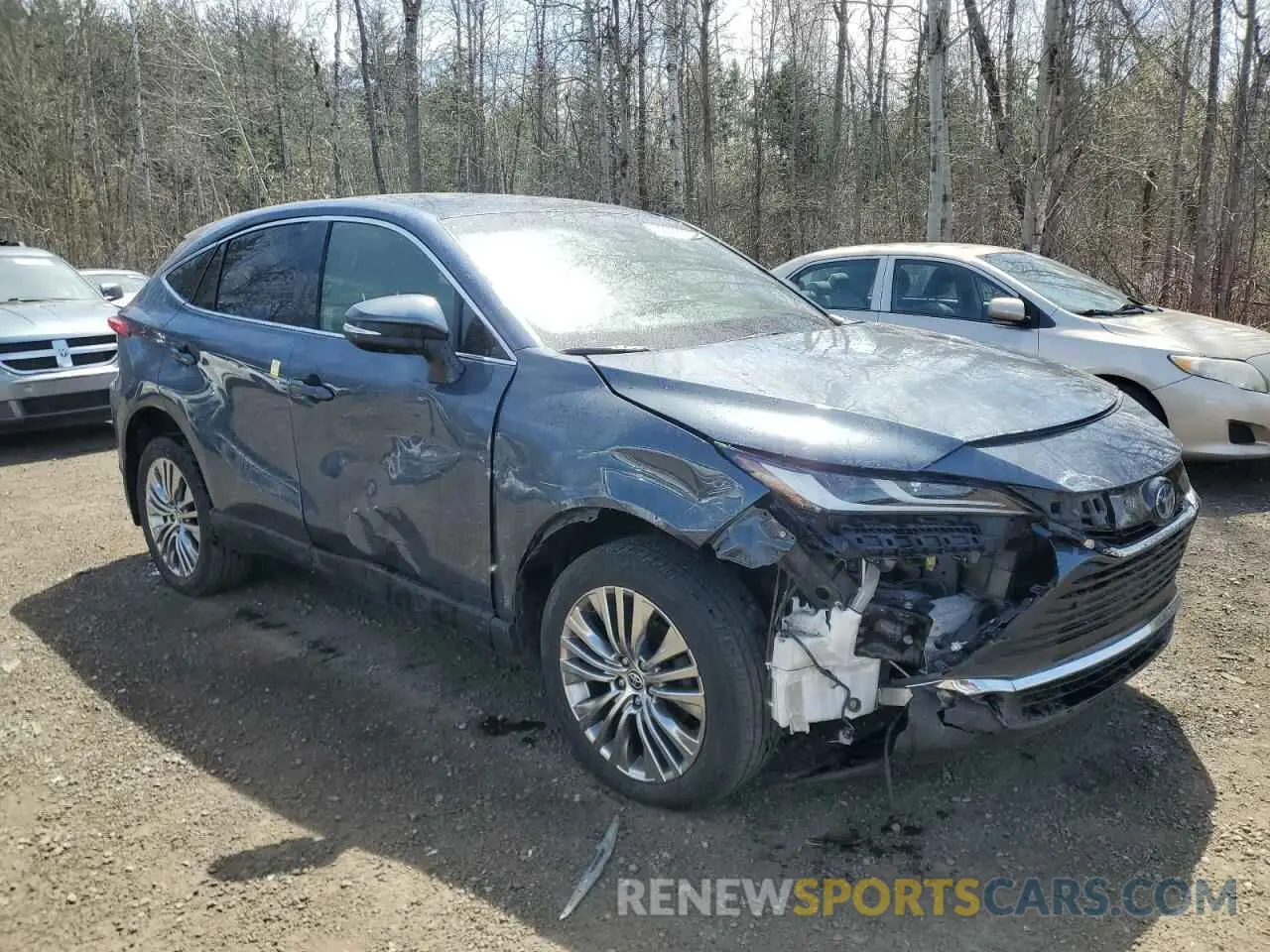4 Photograph of a damaged car JTEAAAAH7NJ102744 TOYOTA VENZA 2022