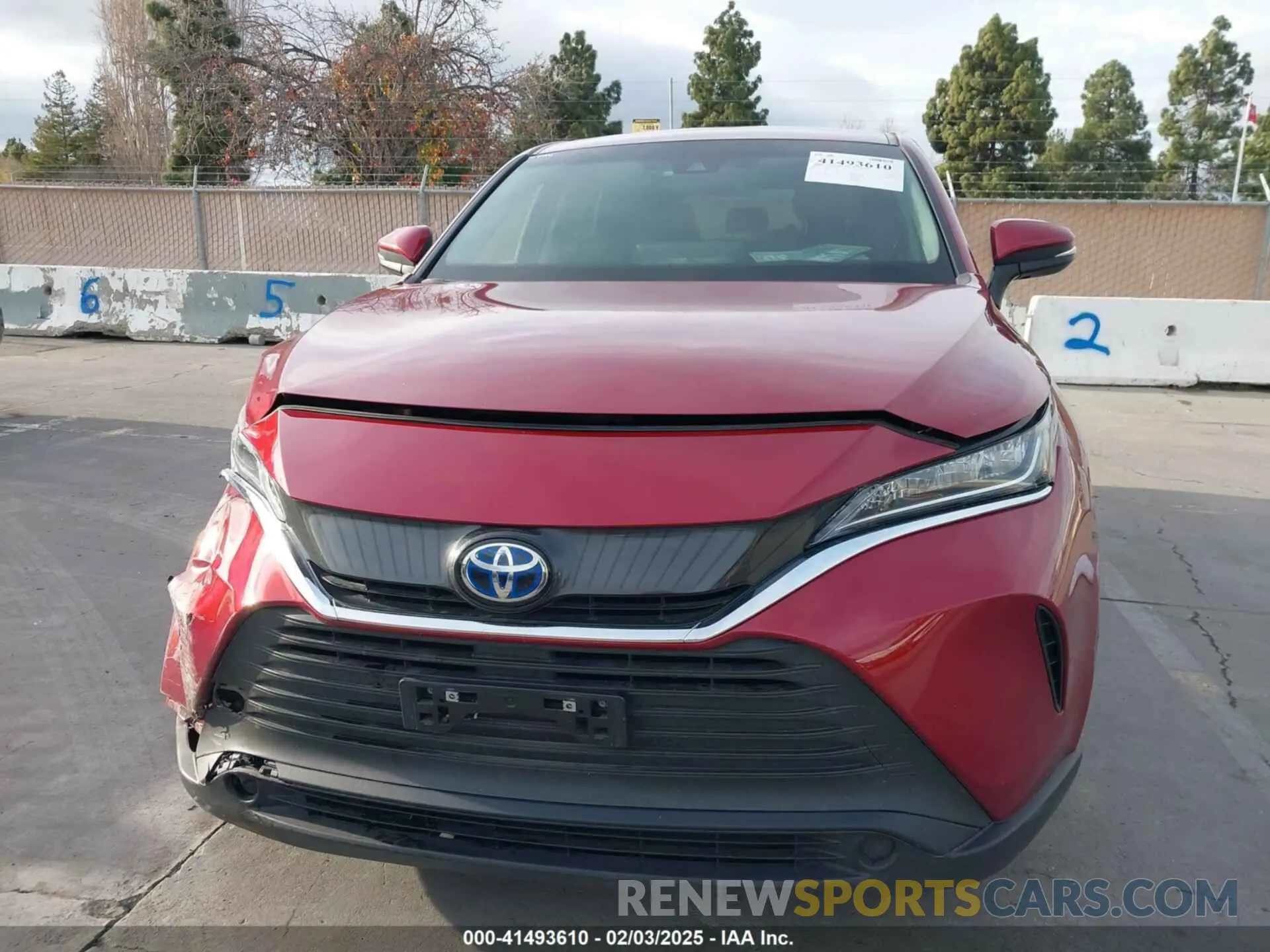12 Photograph of a damaged car JTEAAAAH7NJ106597 TOYOTA VENZA 2022