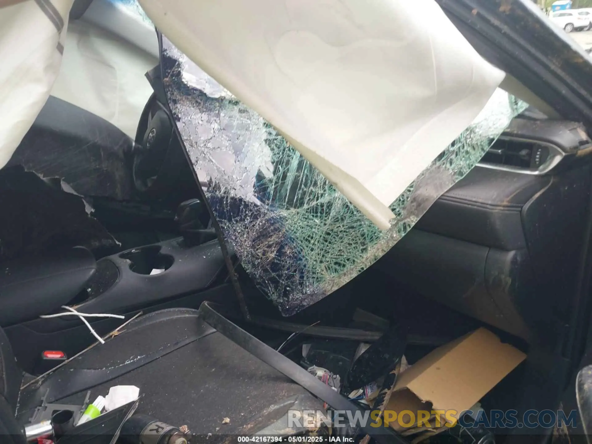 5 Photograph of a damaged car JTEAAAAH7NJ115316 TOYOTA VENZA 2022