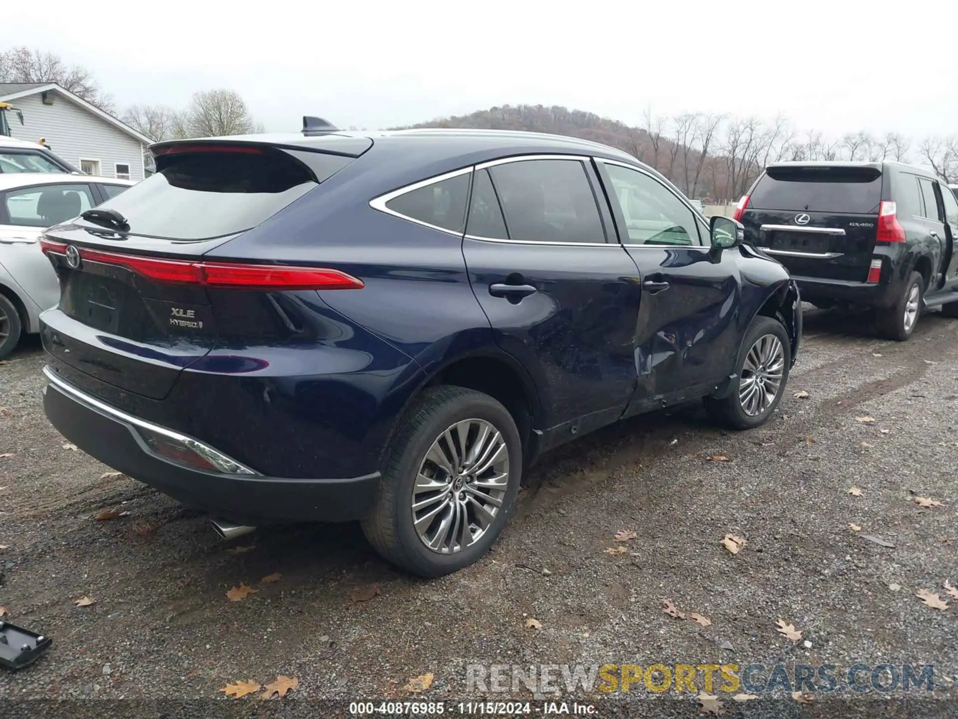 4 Photograph of a damaged car JTEAAAAH8NJ088417 TOYOTA VENZA 2022
