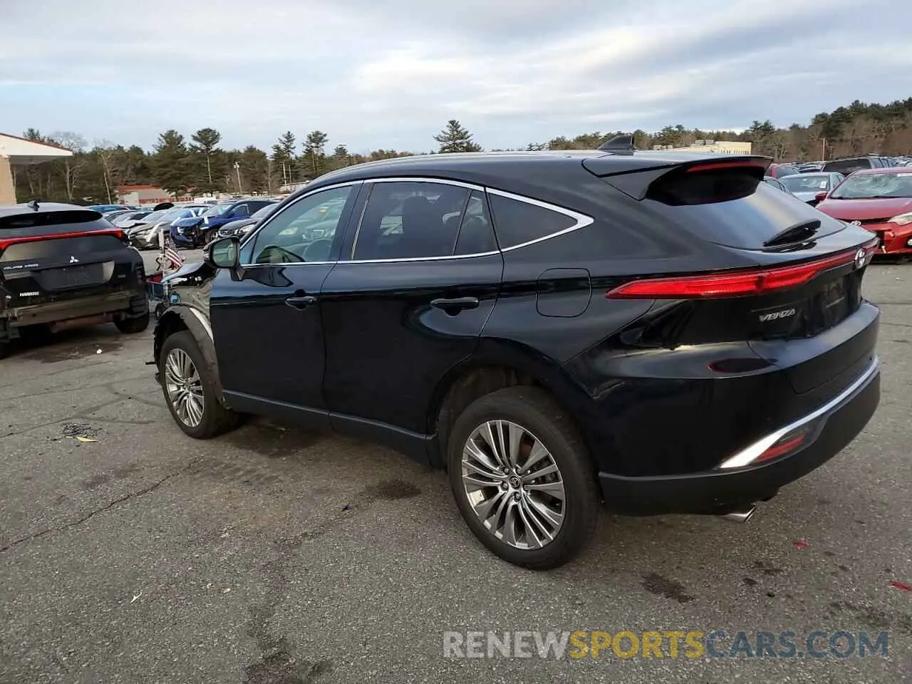 2 Photograph of a damaged car JTEAAAAH8NJ094444 TOYOTA VENZA 2022