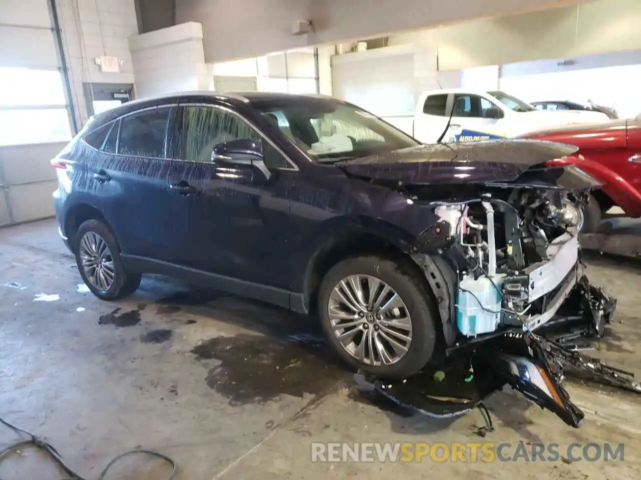 4 Photograph of a damaged car JTEAAAAH8NJ094766 TOYOTA VENZA 2022