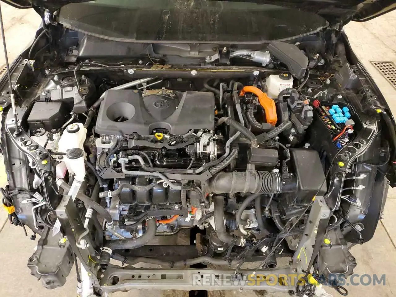 11 Photograph of a damaged car JTEAAAAH8NJ107225 TOYOTA VENZA 2022