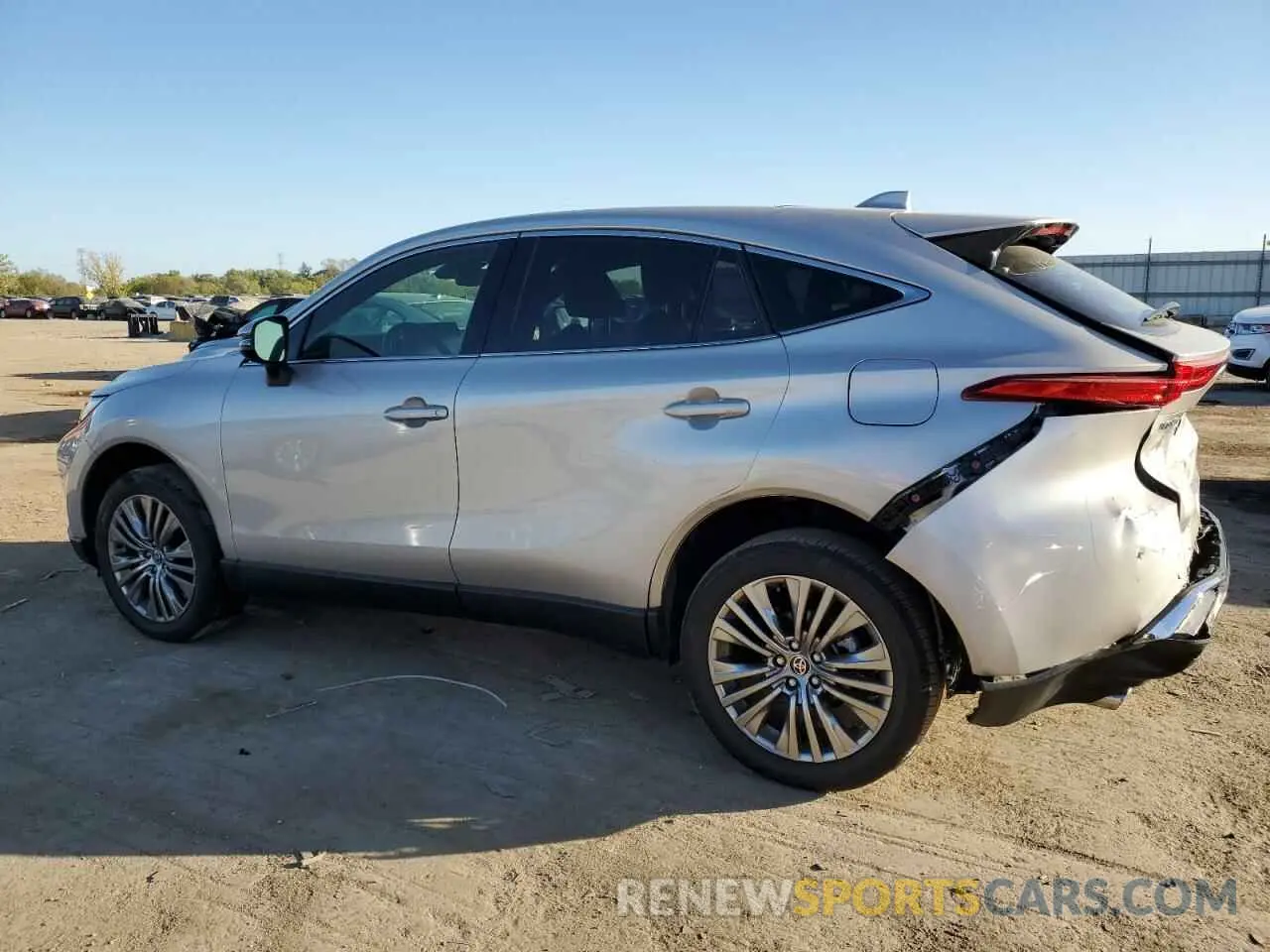 2 Photograph of a damaged car JTEAAAAH9NJ087356 TOYOTA VENZA 2022