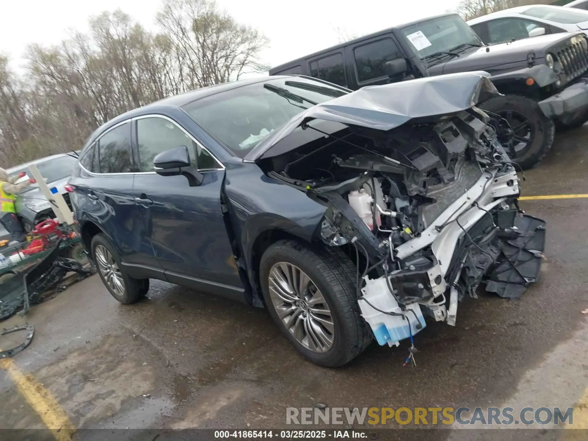1 Photograph of a damaged car JTEAAAAH9NJ094694 TOYOTA VENZA 2022