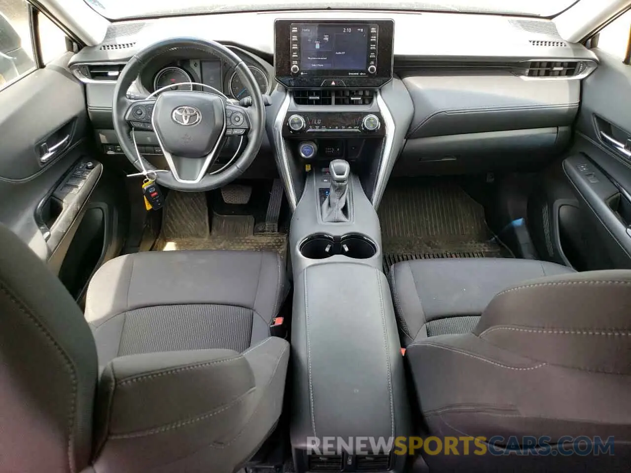8 Photograph of a damaged car JTEAAAAH9NJ108982 TOYOTA VENZA 2022