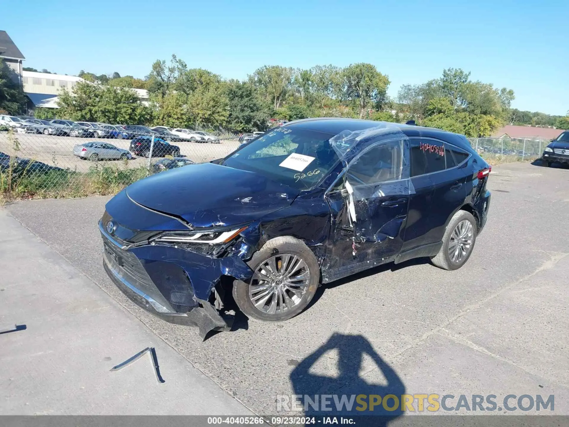 2 Photograph of a damaged car JTEAAAAH9NJ116144 TOYOTA VENZA 2022
