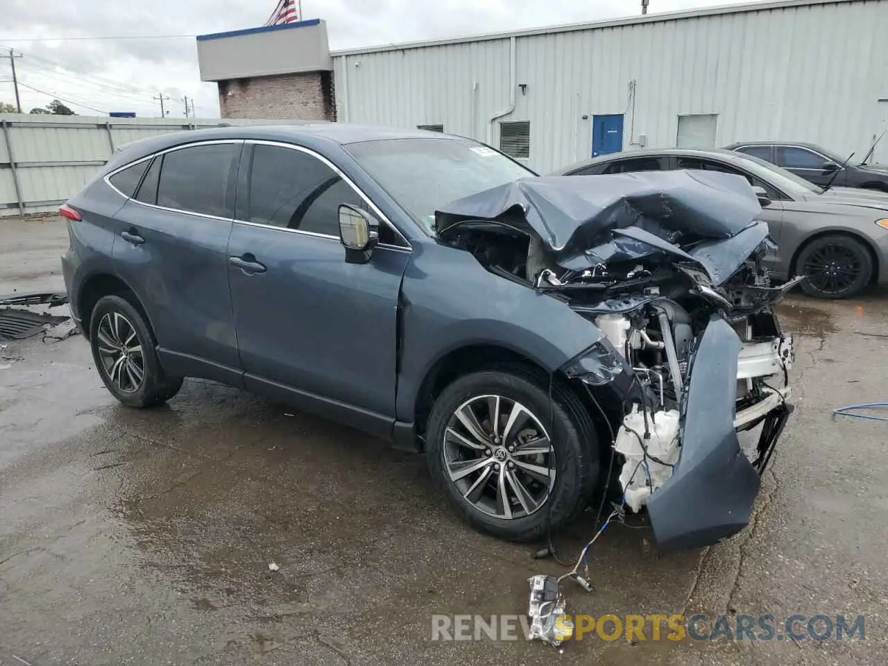 4 Photograph of a damaged car JTEAAAAHXNJ091612 TOYOTA VENZA 2022