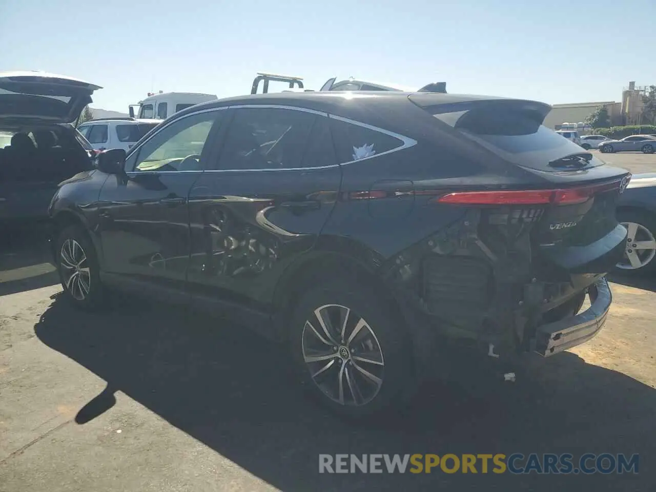 2 Photograph of a damaged car JTEAAAAHXNJ092890 TOYOTA VENZA 2022