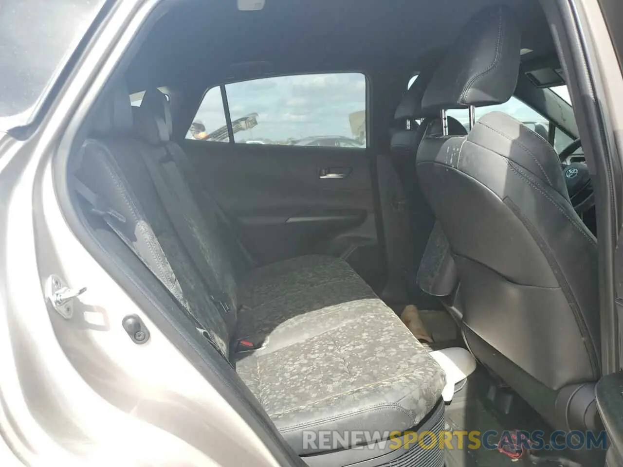 11 Photograph of a damaged car JTEAAAAH1PJ123916 TOYOTA VENZA 2023