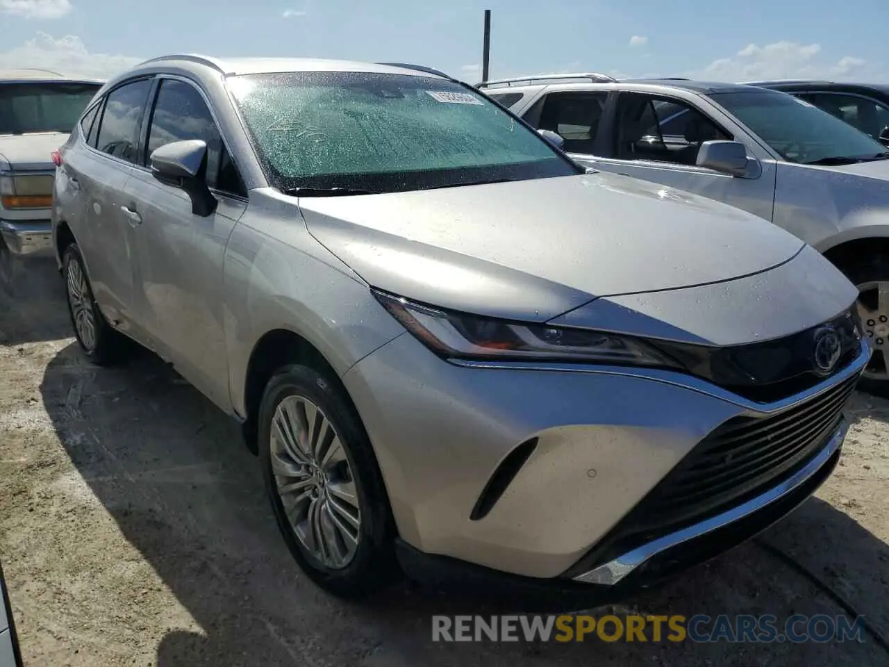 4 Photograph of a damaged car JTEAAAAH1PJ123916 TOYOTA VENZA 2023