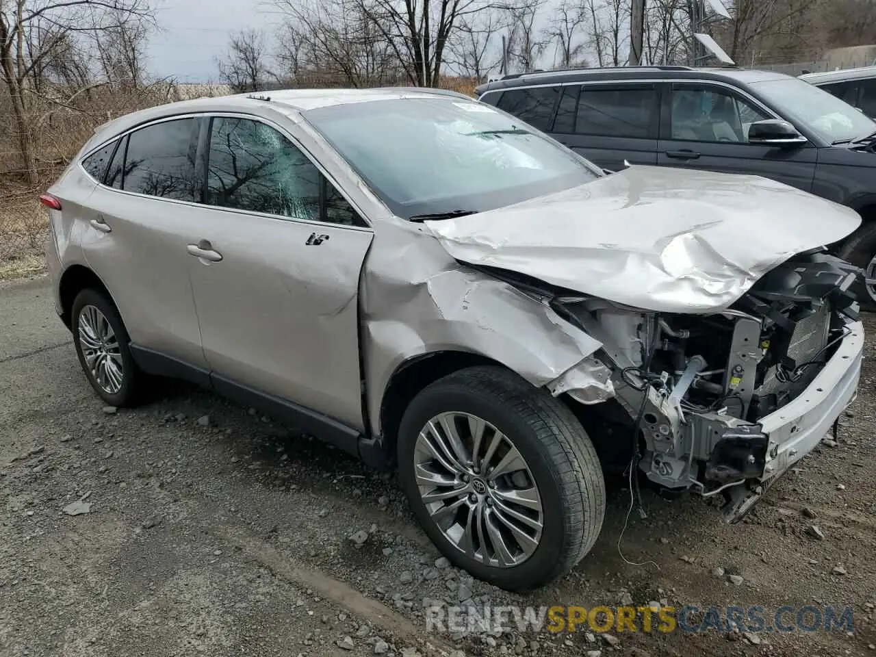 4 Photograph of a damaged car JTEAAAAH1PJ129120 TOYOTA VENZA 2023
