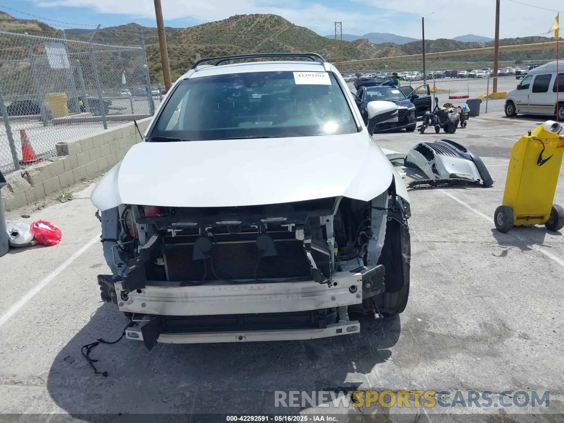 13 Photograph of a damaged car JTEAAAAH1PJ135399 TOYOTA VENZA 2023