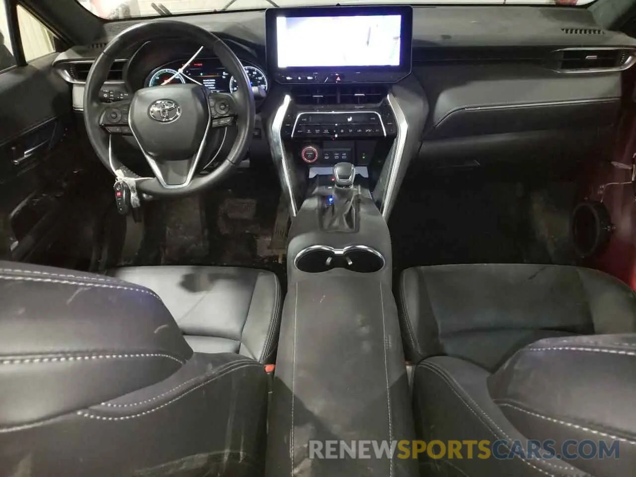 8 Photograph of a damaged car JTEAAAAH2PJ123441 TOYOTA VENZA 2023
