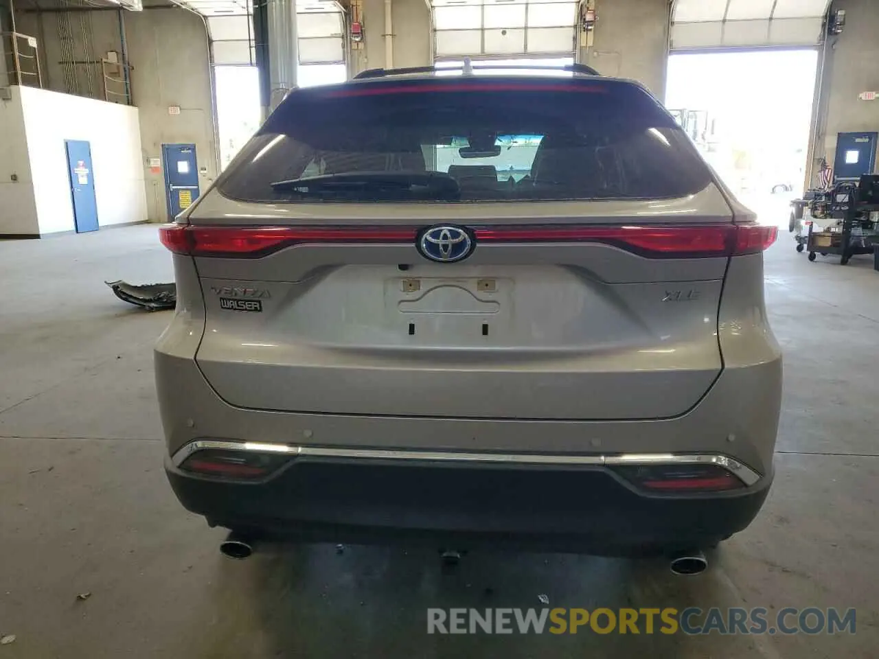 6 Photograph of a damaged car JTEAAAAH4PJ132058 TOYOTA VENZA 2023