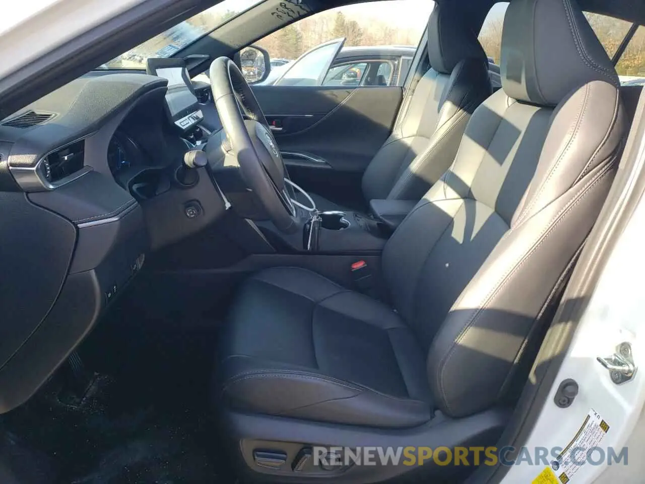 7 Photograph of a damaged car JTEAAAAH5PJ123580 TOYOTA VENZA 2023