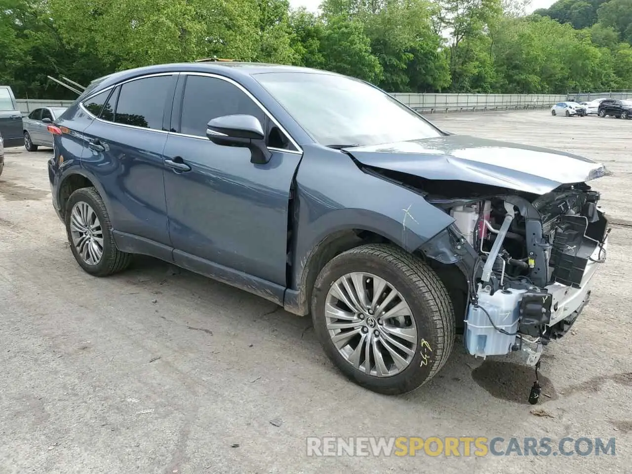 4 Photograph of a damaged car JTEAAAAH5PJ141206 TOYOTA VENZA 2023