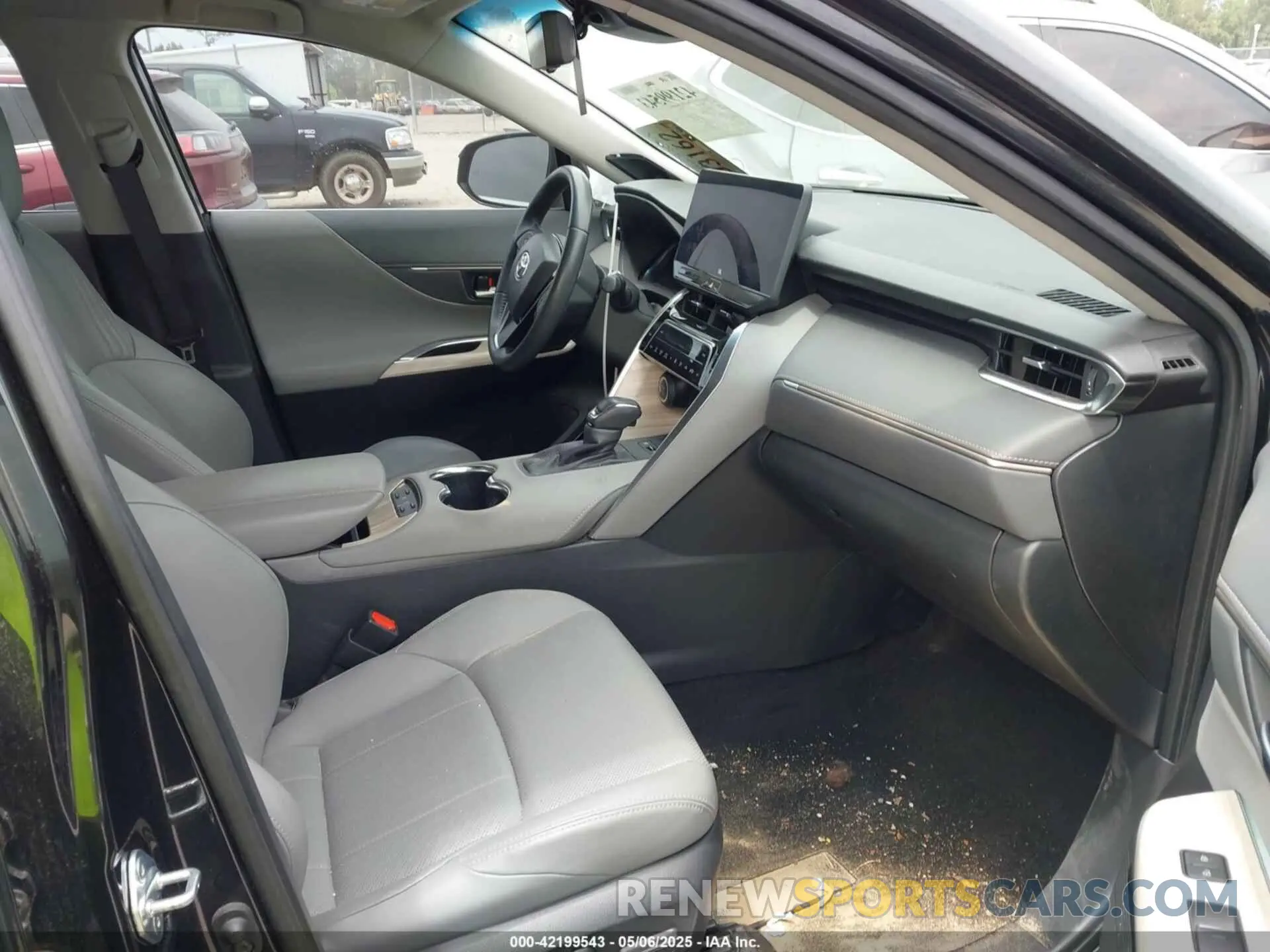 5 Photograph of a damaged car JTEAAAAH5PJ150438 TOYOTA VENZA 2023