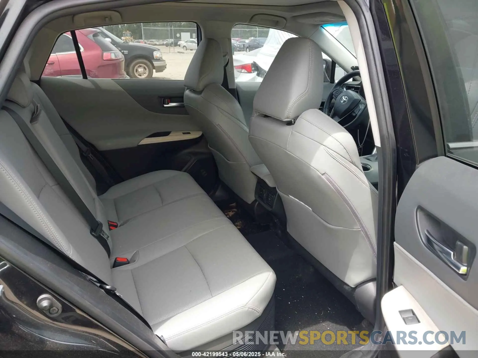 8 Photograph of a damaged car JTEAAAAH5PJ150438 TOYOTA VENZA 2023