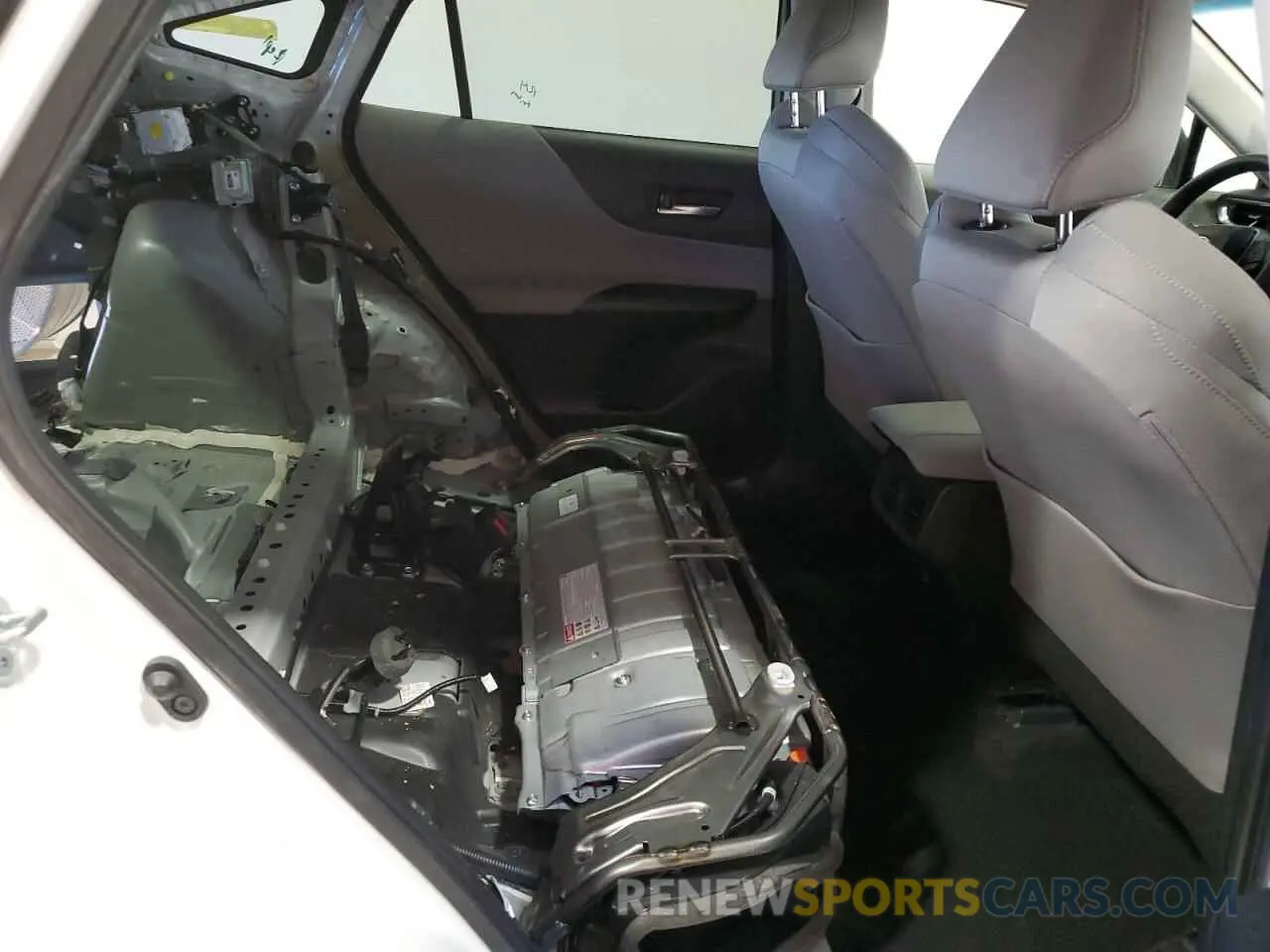 11 Photograph of a damaged car JTEAAAAH8PJ126957 TOYOTA VENZA 2023