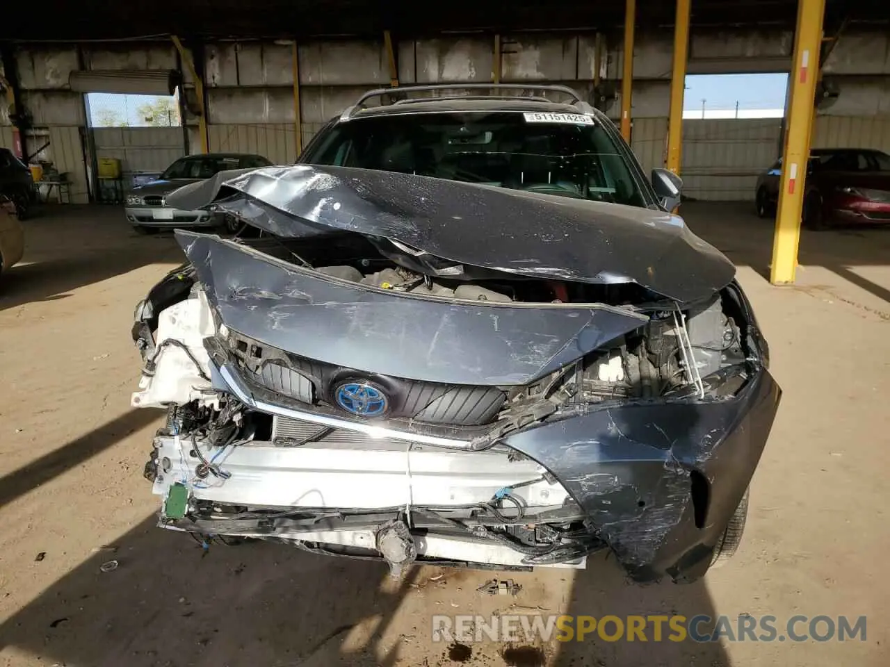 5 Photograph of a damaged car JTEAAAAH8PJ136324 TOYOTA VENZA 2023