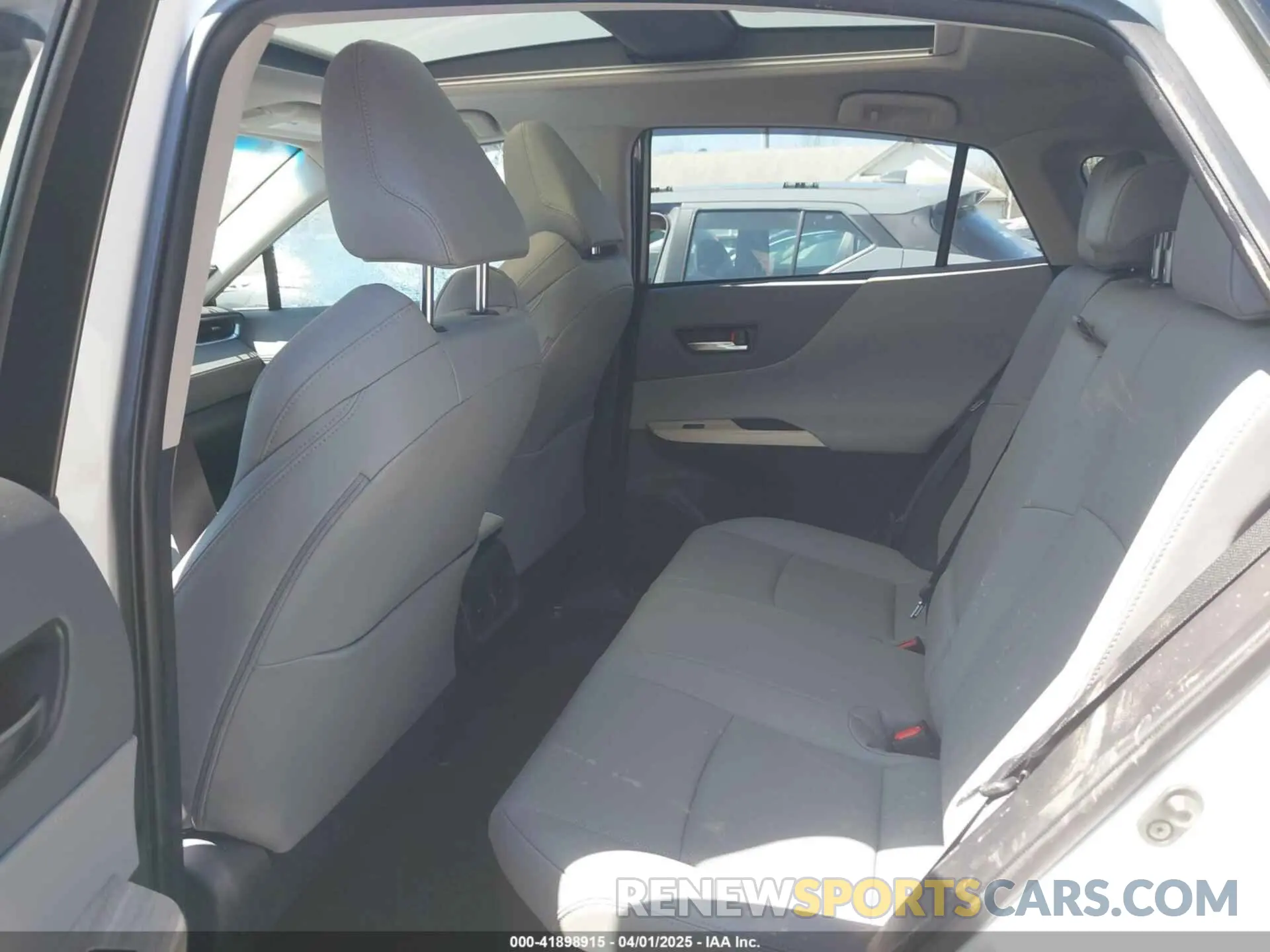 8 Photograph of a damaged car JTEAAAAHXPJ123705 TOYOTA VENZA 2023
