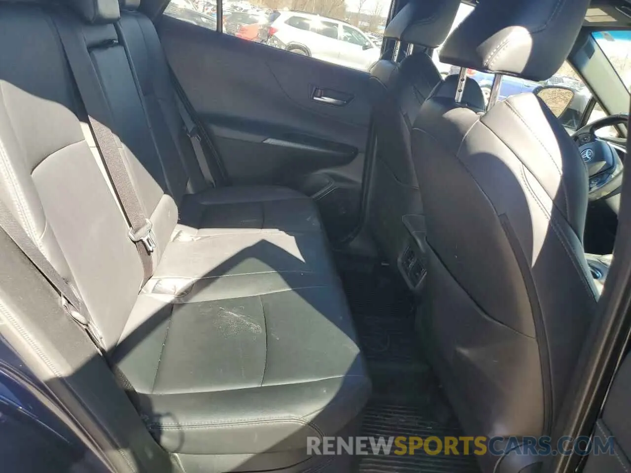 11 Photograph of a damaged car JTEAAAAHXPJ127432 TOYOTA VENZA 2023
