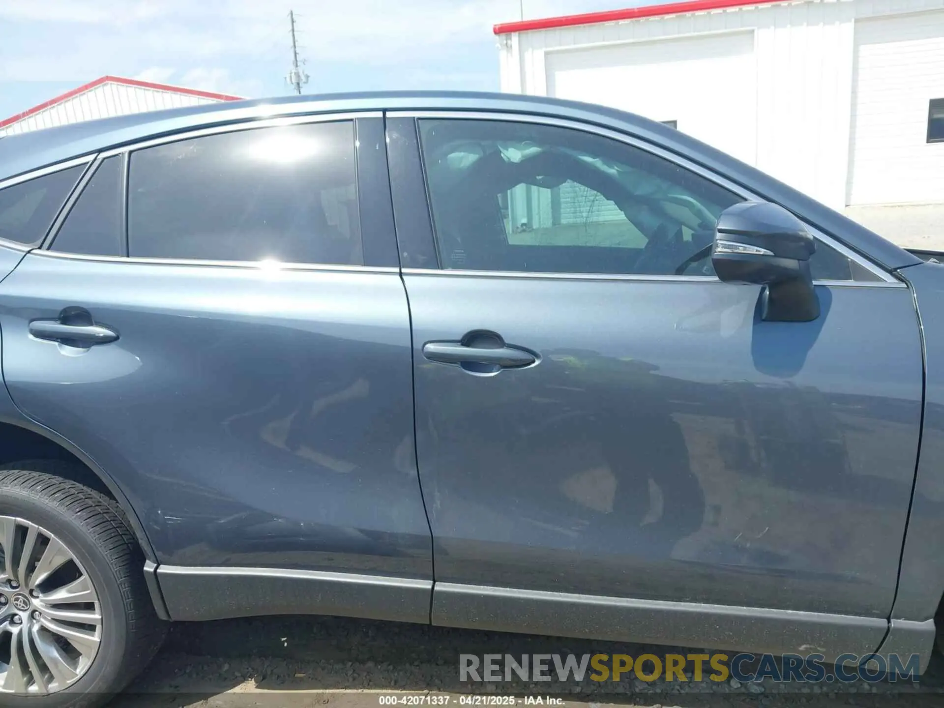 13 Photograph of a damaged car JTEAAAAH0RJ182376 TOYOTA VENZA 2024