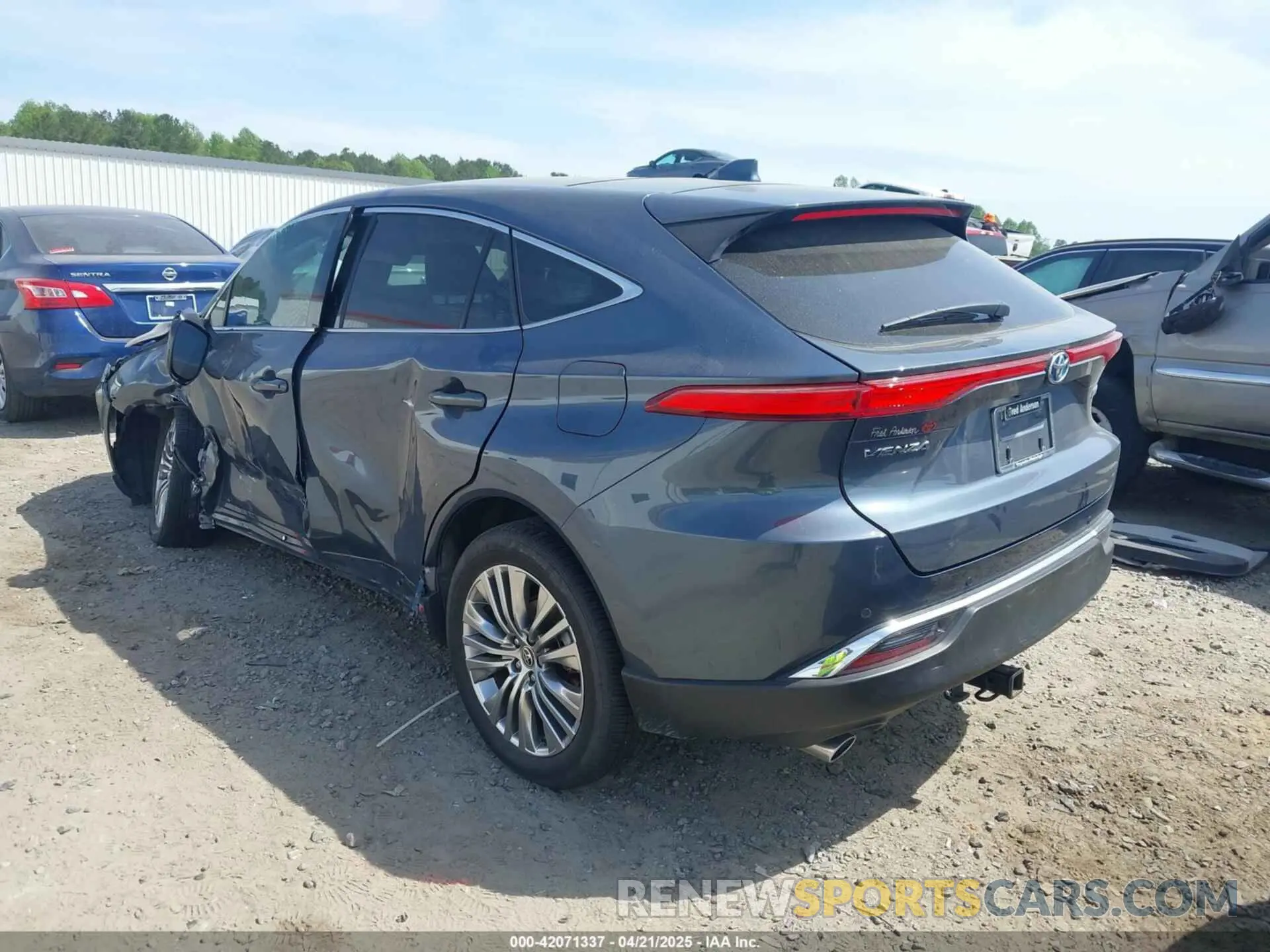 3 Photograph of a damaged car JTEAAAAH0RJ182376 TOYOTA VENZA 2024