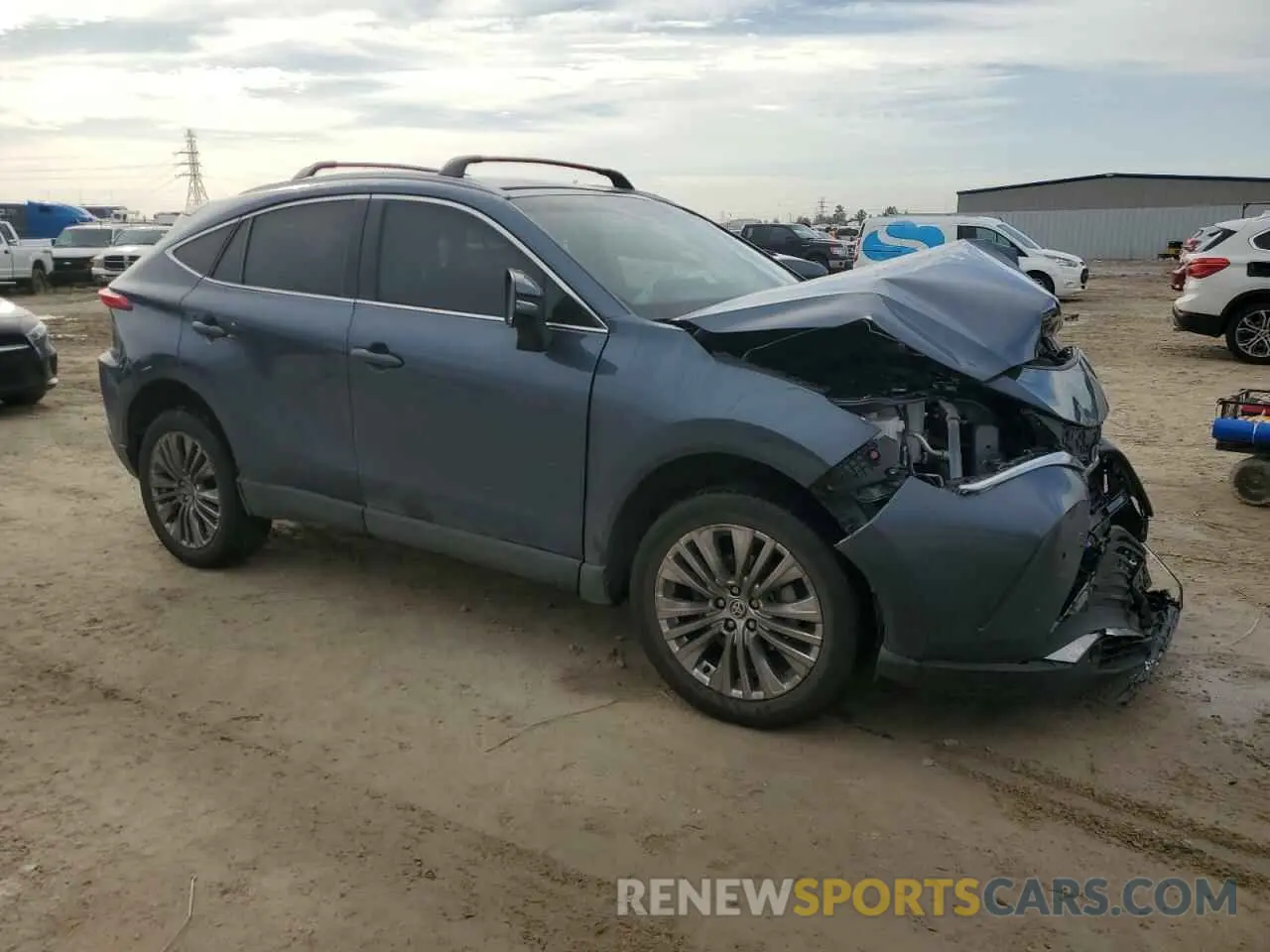 4 Photograph of a damaged car JTEAAAAH1RJ171760 TOYOTA VENZA 2024
