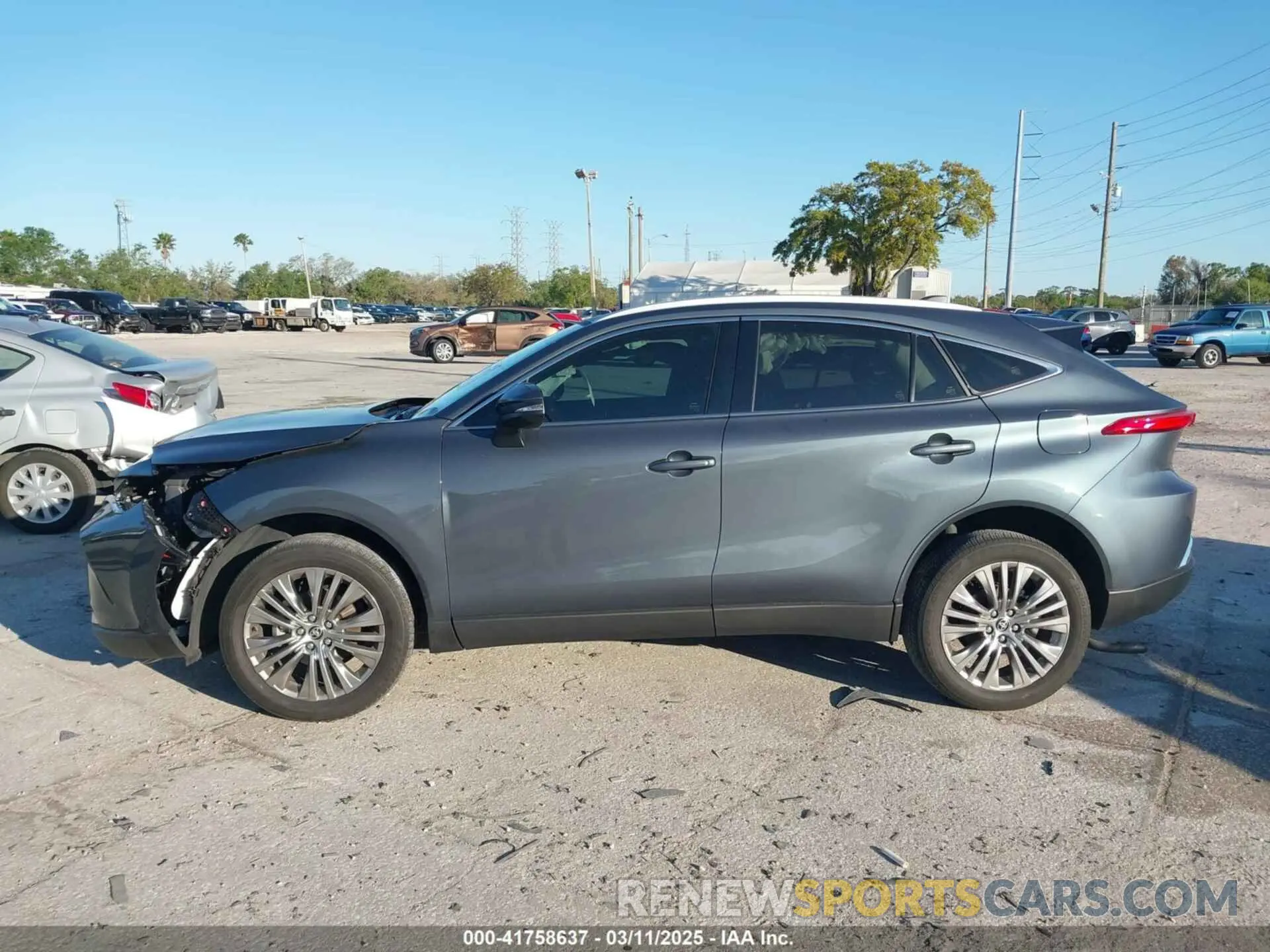 14 Photograph of a damaged car JTEAAAAH1RJ177932 TOYOTA VENZA 2024