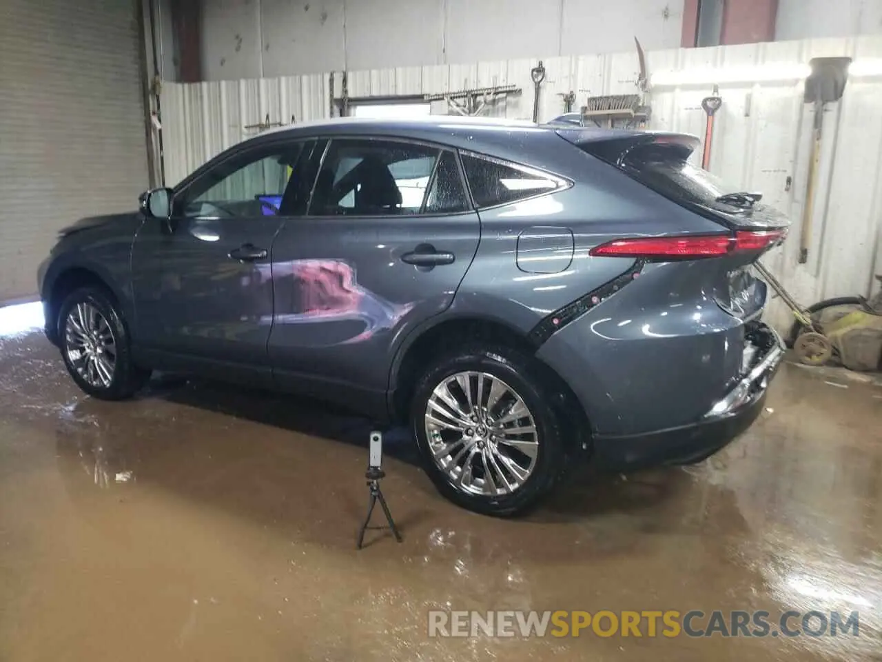 2 Photograph of a damaged car JTEAAAAH2RJ183481 TOYOTA VENZA 2024